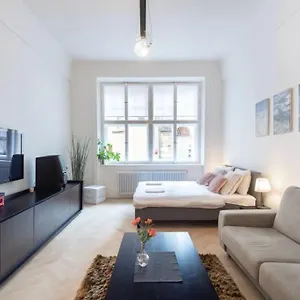 Luxury On Old Town Square Praag